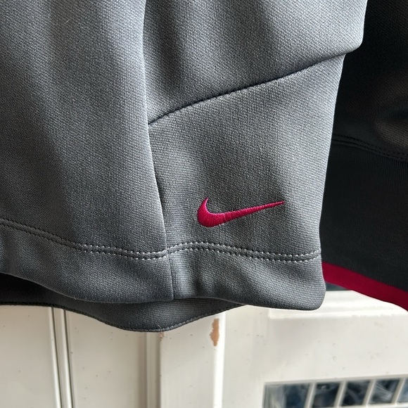 Nike Medium NFL embroidered 1/2 zip pullover jacket in Nike Dri-fit - Picture 4 of 5